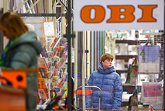 "�����" ����������� ���� OBI � "DOM �����"