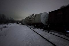 В Тульской области ожидают задержки шести пассажирских поездов после схода цистерн В Тульской области ожидают задержки шести пассажирских поездов после схода цистерн