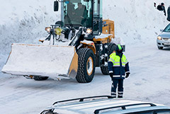 МЧС направит дополнительную технику пострадавшей от снежного циклона Камчатке МЧС направит дополнительную технику пострадавшей от снежного циклона Камчатке