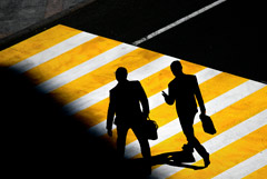 ��������� ������������� ����� ������� � 1 �� 4 �������� �� ������������