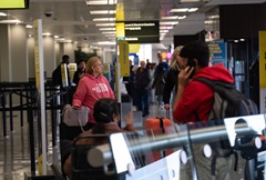 Тысячи авиарейсов отменены в США из-за снежного шторма Тысячи авиарейсов отменены в США из-за снежного шторма