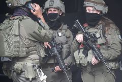 Израиль мобилизовал 100 тысяч резервистов Израиль мобилизовал 100 тысяч резервистов