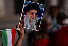 Эксперт - о ситуации в Иране: аятолла заранее определил изменения во власти на случай своей гибели Эксперт - о ситуации в Иране: аятолла заранее определил изменения во власти на случай своей гибели