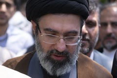 Верховным лидером Ирана после гибели Хаменеи может стать его сын Моджтаба Верховным лидером Ирана после гибели Хаменеи может стать его сын Моджтаба