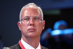 ����� 100 ��� �������� ���������� ����� �������� ��� ������ ����������� ���