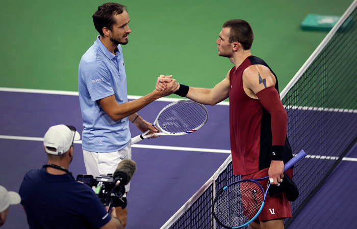 ������ �������� ����� � ��������� ������� Masters � ������-������