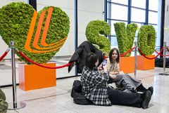 Аэропорт Шереметьево обслуживает рейсы по согласованию Аэропорт Шереметьево обслуживает рейсы по согласованию