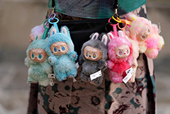 ������������� ������� Labubu � 2025 ���� �������� ������ ������� ����� ��� � 4 ����