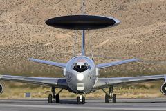 WSJ узнала о серьезном повреждении самолета США из-за атаки Ирана на саудовскую базу WSJ узнала о серьезном повреждении самолета США из-за атаки Ирана на саудовскую базу