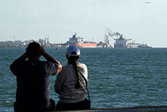 ������ ��������� �������� ������� ����� � �������� �� ����