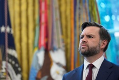 Вэнс сообщил о прогрессе на переговорах и призвал Иран "проявить гибкость" Вэнс сообщил о прогрессе на переговорах и призвал Иран "проявить гибкость"