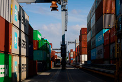 Китай требовал немедленного ухода Maersk и MSC из спорных панамских портов Китай требовал немедленного ухода Maersk и MSC из спорных панамских портов