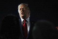 Трамп пригрозил Ирану еще более мощными ударами, если Тегеран не заключит сделку Трамп пригрозил Ирану еще более мощными ударами, если Тегеран не заключит сделку
