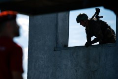 Путин увеличил штатную численность ВС РФ на 7350 военнослужащих Путин увеличил штатную численность ВС РФ на 7350 военнослужащих