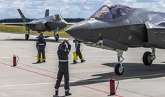 США планируют вывести из Европы треть своих истребителей США планируют вывести из Европы треть своих истребителей