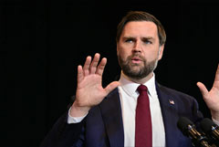 Вэнс опроверг планы вернуть Ирану замороженные активы на $24 млрд Вэнс опроверг планы вернуть Ирану замороженные активы на $24 млрд