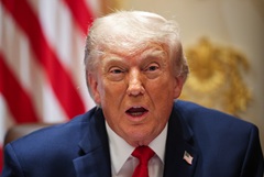Трамп объявил о прекращении морской блокады Ирана Трамп объявил о прекращении морской блокады Ирана