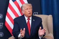Трамп лично подписал меморандум с Ираном Трамп лично подписал меморандум с Ираном