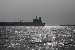 UKMTO рекомендовало судам использовать южный маршрут при прохождении Ормузского пролива UKMTO рекомендовало судам использовать южный маршрут при прохождении Ормузского пролива