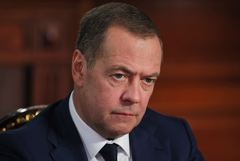 Медведев подчеркнул, что у США не вправе навязывать другим свою волю Медведев подчеркнул, что у США не вправе навязывать другим свою волю
