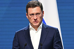 Новак поручил уделить особое внимание обеспечению топливом регионов северного завоза Новак поручил уделить особое внимание обеспечению топливом регионов северного завоза