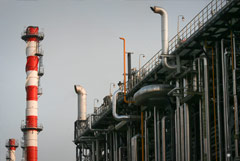 Глава МЭА отметил отставание переработки нефти от роста ее поставок Глава МЭА отметил отставание переработки нефти от роста ее поставок