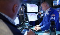 Рынок акций США резко снизился на фоне повышения доходностей US Treasuries Рынок акций США резко снизился на фоне повышения доходностей US Treasuries