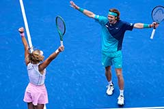 Мирра Андреева и Андрей Рублев вышли в полуфинал US Open в миксте Мирра Андреева и Андрей Рублев вышли в полуфинал US Open в миксте