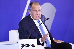Лавров заявил, что Запад стремится не урегулировать, а заморозить конфликт на Украине Лавров заявил, что Запад стремится не урегулировать, а заморозить конфликт на Украине