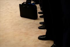 Власти Венгрии решили выслать 10 российских дипломатов Власти Венгрии решили выслать 10 российских дипломатов