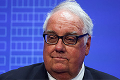 Уоррен Баффет уступил пост председателя совета директоров Berkshire сыну Говарду Уоррен Баффет уступил пост председателя совета директоров Berkshire сыну Говарду