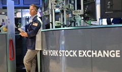 Dow Jones завершил торги в минусе, Nasdaq вырос и обновил рекорд Dow Jones завершил торги в минусе, Nasdaq вырос и обновил рекорд