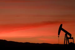 Brent подешевела до $102,3 за баррель после скачка котировок Brent подешевела до $102,3 за баррель после скачка котировок