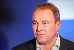Петр Толстой выдвинут кандидатом в председатели комитета Думы по международным делам Петр Толстой выдвинут кандидатом в председатели комитета Думы по международным делам