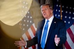 Трамп заявил, что не обсуждал с Си Цзиньпином продажу американского оружия Китаю Трамп заявил, что не обсуждал с Си Цзиньпином продажу американского оружия Китаю