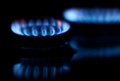 Договор на поставку российского газа в Сербию продлен до конца года Договор на поставку российского газа в Сербию продлен до конца года