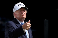 Трамп переименовал ИИ в "суперинтеллект" Трамп переименовал ИИ в "суперинтеллект"