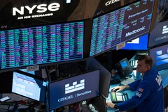 ����-����� ��������� � �����, Nasdaq Composite ������� ��������� ��������