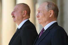Алиев и Путин обсудили перспективы азербайджано-российских отношений Алиев и Путин обсудили перспективы азербайджано-российских отношений