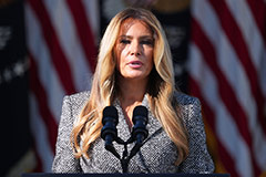 Мелания Трамп отметила соответствие происходящего в Алешках достигнутым договоренностям Мелания Трамп отметила соответствие происходящего в Алешках достигнутым договоренностям